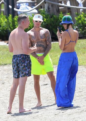 Full leaked Hailey bieber page private onlyfans photo