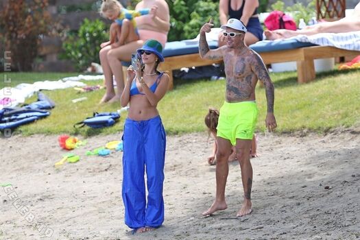 Full leaked Hailey bieber page private onlyfans photo