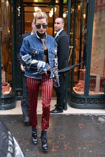 Full leaked Hailey bieber private onlyfans photo