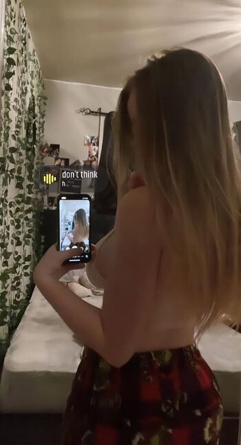 Full leaked Hailey frizzell private onlyfans photo