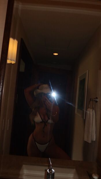 Full leaked Hailey george private onlyfans photo