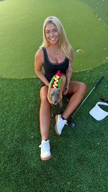 Full leaked Hailey ostrom private onlyfans photo