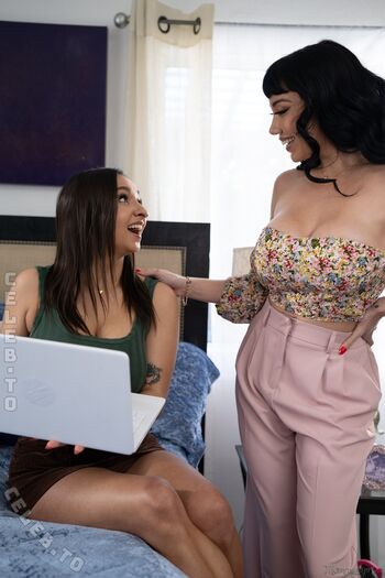 Full leaked Hailey rose page private onlyfans photo