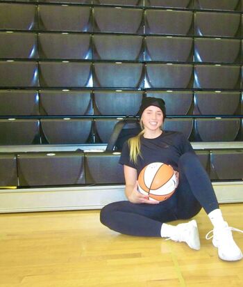 Full leaked Hailey van lith private onlyfans photo