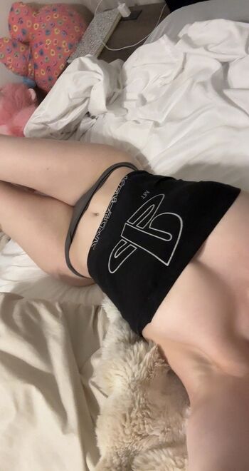 Full leaked Hailsbee  page private onlyfans photo