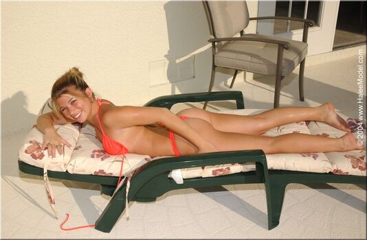 Full leaked Halee model page private onlyfans photo