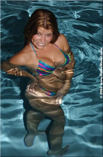 Full leaked Halee model page private onlyfans photo