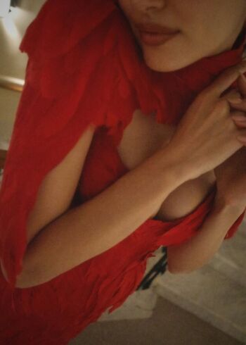 Full leaked Hande ercel page private onlyfans photo