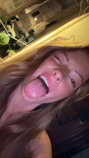 Full leaked Hannaahhn private onlyfans photo
