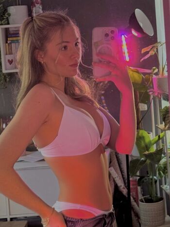 hannah.bng