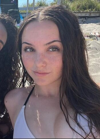 Full leaked Hannah cheramy private onlyfans photo