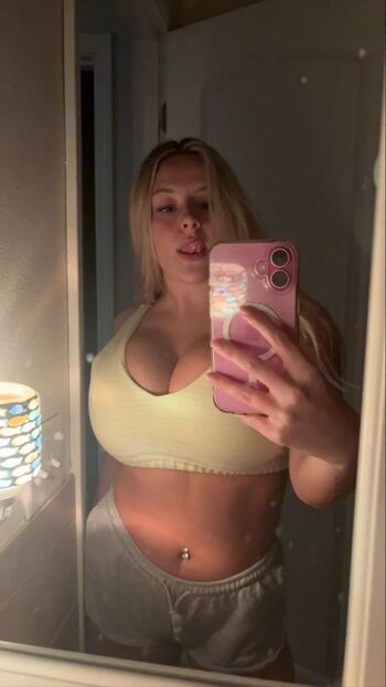 Full leaked Hannah k private onlyfans photo