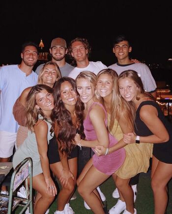 Full leaked Hannah schlenker page private onlyfans photo