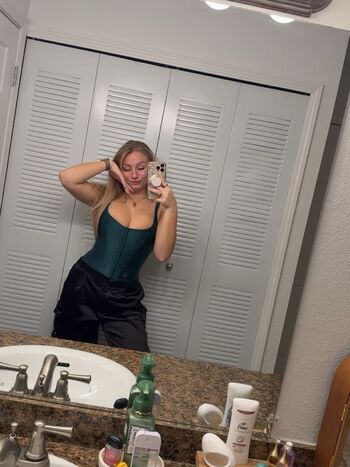 Full leaked Hannah woods private onlyfans photo