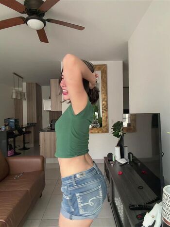 Full leaked Hannitaaapp private onlyfans photo