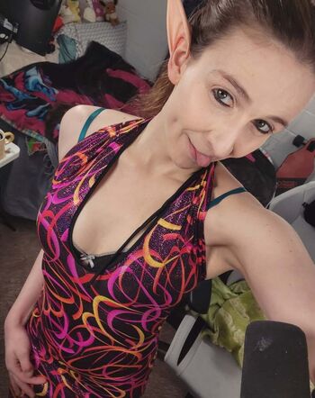 Full leaked Happygoluckytgirl private onlyfans photo