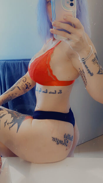 Harlequinandthehoney