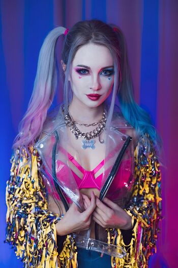 Full leaked Harley quinn cosplay page private onlyfans photo