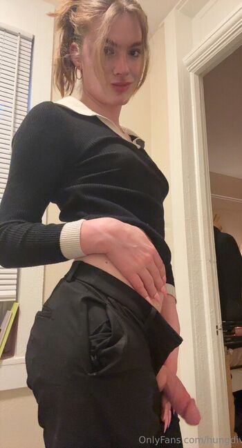 Full leaked Harleylynnbaker private onlyfans photo