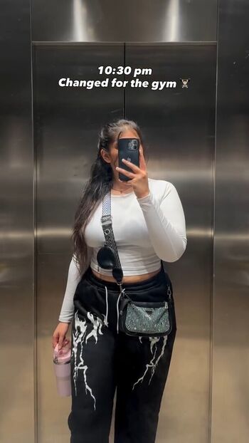 Full leaked Harshieatsandlives page private onlyfans photo