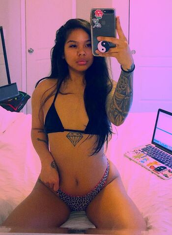 Full leaked Hawaii baddies  page private onlyfans photo