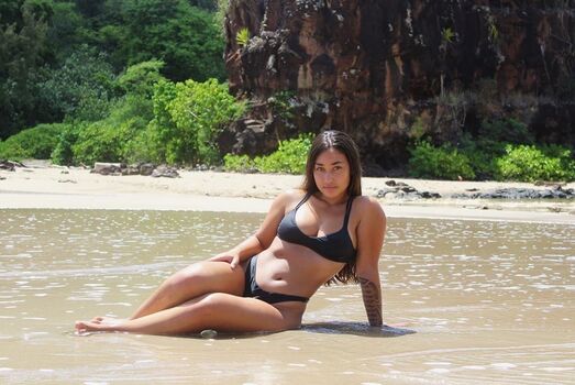 Full leaked Hawaii baddies  page private onlyfans photo