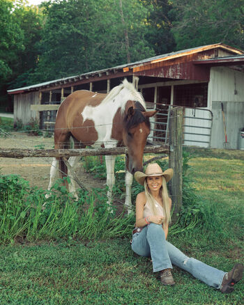 Full leaked Hawk tuah girl private onlyfans photo