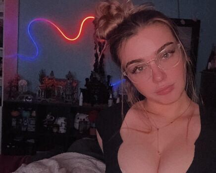 Full leaked Haymartinn page private onlyfans photo