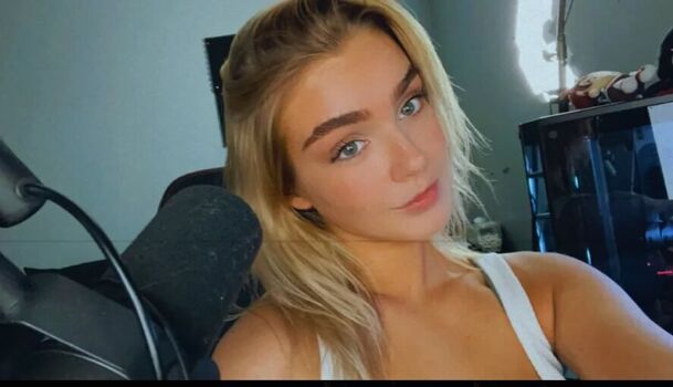 Full leaked Haymartinn private onlyfans photo