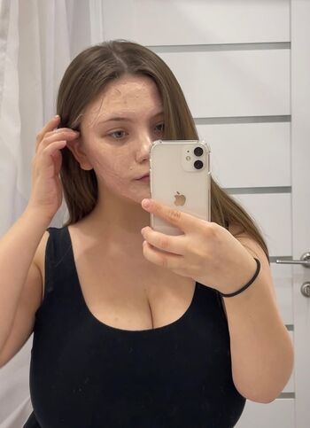 Full leaked Hazievay page private onlyfans photo