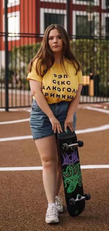 Full leaked Hazievay page private onlyfans photo