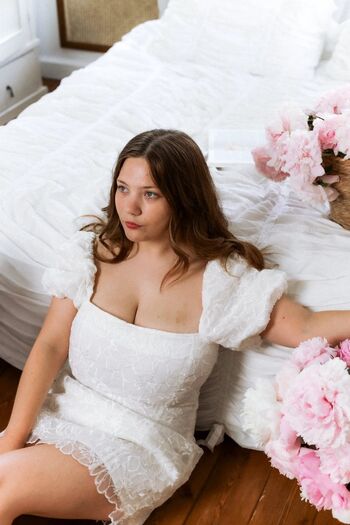 Full leaked Hazievay page private onlyfans photo