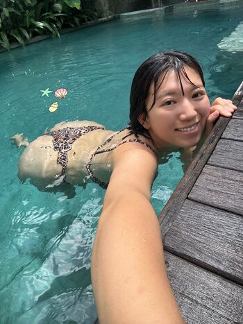 Full leaked Heeheemoon private onlyfans photo