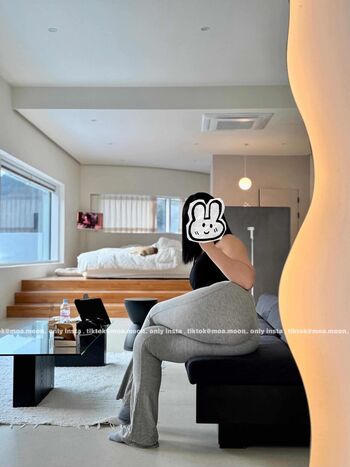 Full leaked Heeheemoon private onlyfans photo