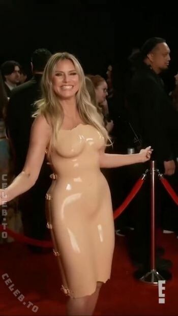 Full leaked Heidi klum  page private onlyfans photo