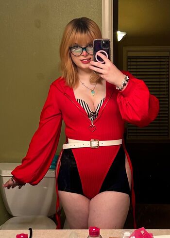 Full leaked Heidiafterdark private onlyfans photo