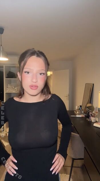 Full leaked Heidibve private onlyfans photo