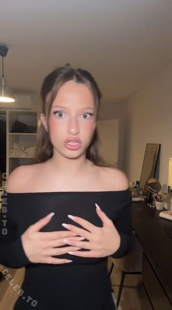 Full leaked Heidibve private onlyfans photo