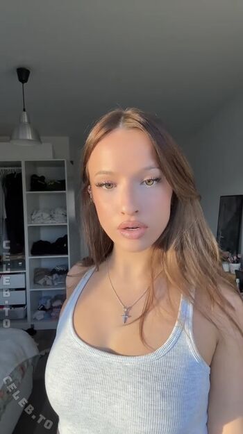 Full leaked Heidibve private onlyfans photo