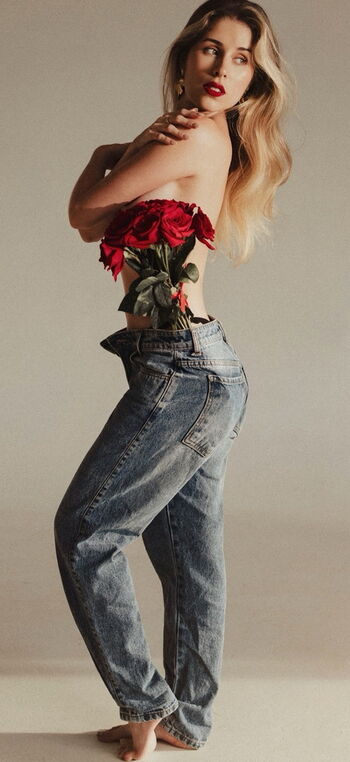 Full leaked Heidy pino  page private onlyfans photo