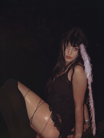 Full leaked Heilokittyloser private onlyfans photo