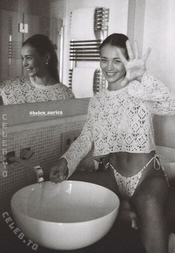 Full leaked Helen aurica private onlyfans photo