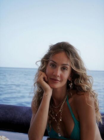 Full leaked Helena prestes page private onlyfans photo