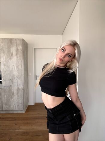 Full leaked Helenakingsoul private onlyfans photo