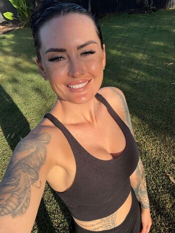 Full leaked Helloalexismae private onlyfans photo
