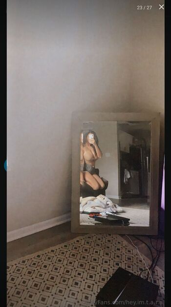 Full leaked Helloimtaratara private onlyfans photo