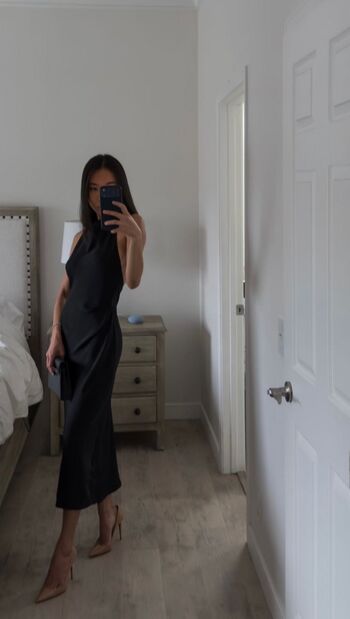 Full leaked Helloitslynne private onlyfans photo