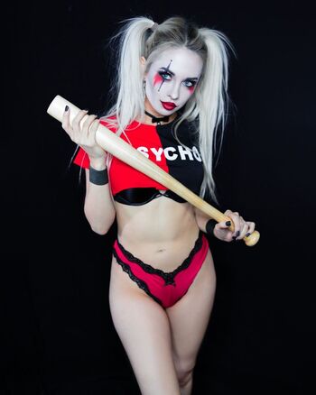 Full leaked Hendoart private onlyfans photo