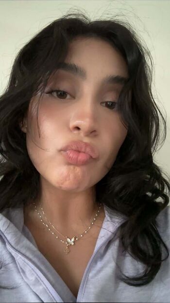 Full leaked Hermosainez page private onlyfans photo