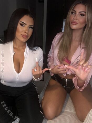 Full leaked Herrin bella page private onlyfans photo